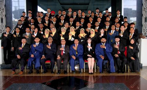 DATUK SERI SAARANI MOHAMAD