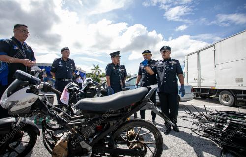 SAC RAZLAM AB HAMID