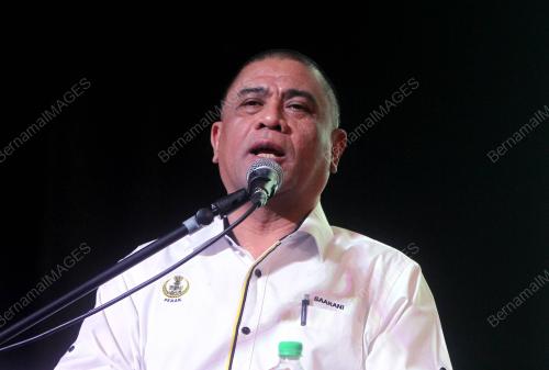 DATUK SAARANI MOHAMAD