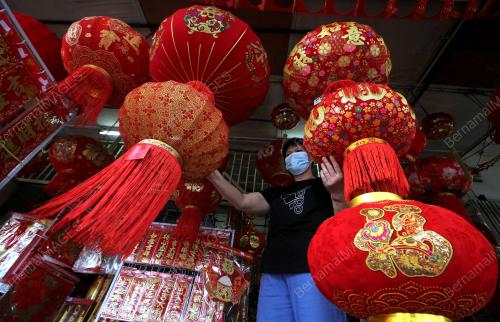 TINJAUAN PERSIAPAN TAHUN BARU CINA