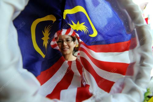 PK01_26082015_BENDERA