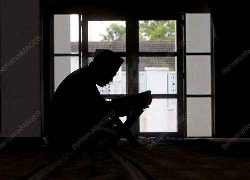 MENGAJI AL-QURAN