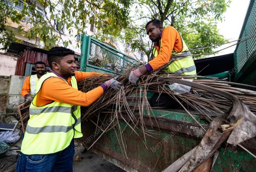 LIPUTAN KERJA PEMBERSIHAN MBI
