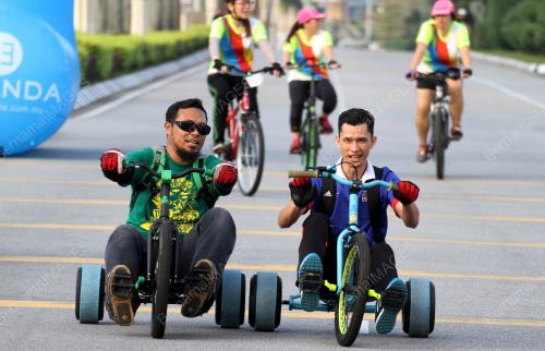 PK01_27122015_CAR_FREE