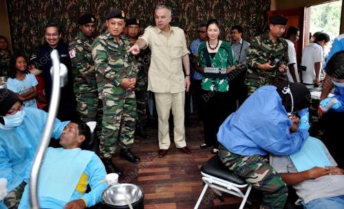 PK01_28052013_RAJA_NAZRIN