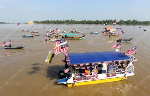 PERARAKAN BOT BERHIAS