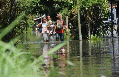 PK01_28112014_BANJIR