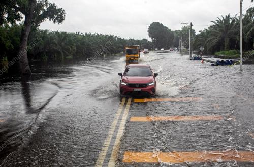 BANJIR TELUK INTAN