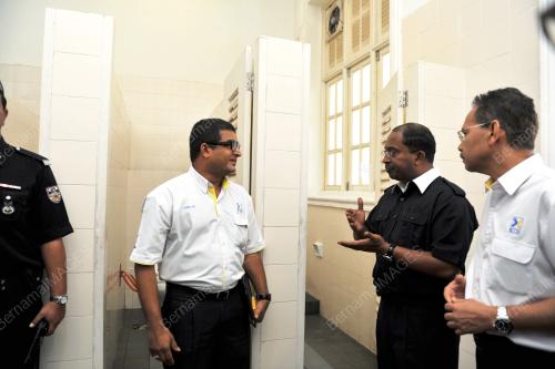 DATUK SERI DR ZAMBRY ABD KADIR
