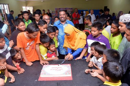 PK01_30042017_ANAK_YATIM