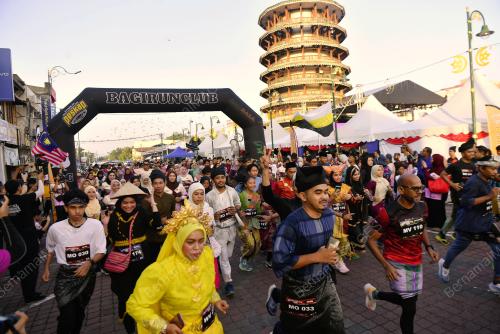 BUSANA RUN