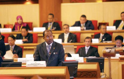 SIDANG DUN PERAK