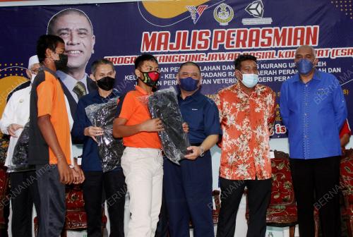 DATUK SERI SAARANI MOHAMAD
