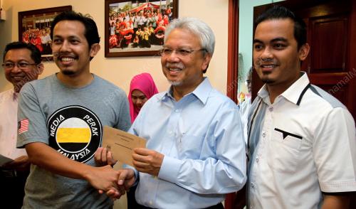 PK01_31052015_NGO