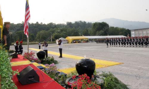 RAJA DR NAZRIN SHAH