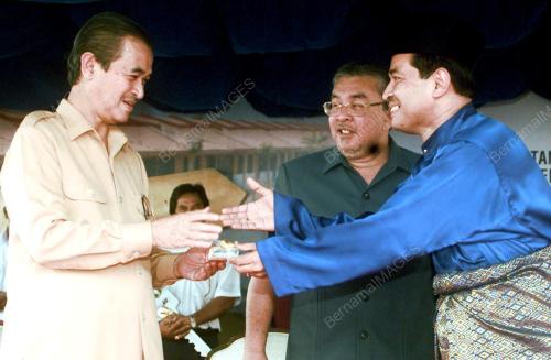 PK02-03_10_2000_TPM-KUNCI_SURAU_14012016