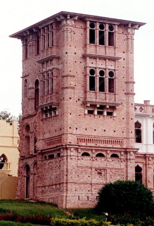 PK02-18_06_2000_KELLIE_S_CASTLE_08012016
