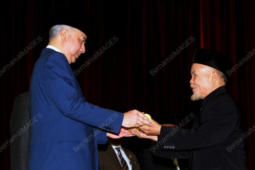 PK02_01032018_SULTAN_NAZRIN