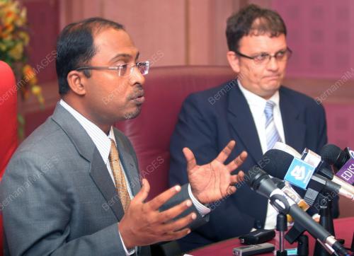 ZAMBRY ABDUL KADIR