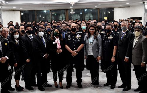 DATUK MIOR FARIDALATHRASH WAHID