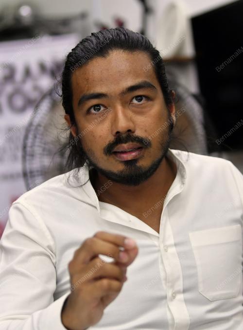 PENGGIAT SENI FAINDRA JABBAR