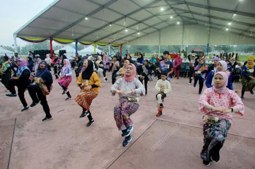 SARONG FESTIVAL