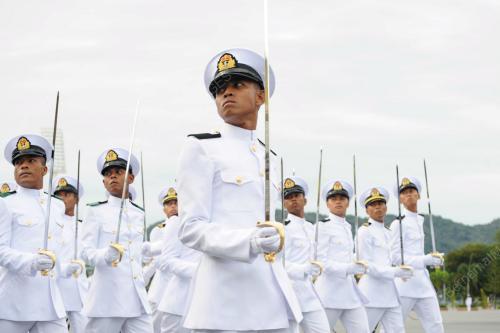 SULTAN SHARAFUDDIN IDRIS SHAH