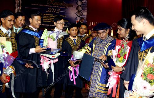 PK02_03122013_GRADUAN