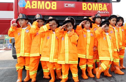 PK02_04052014_HARI_BOMBA