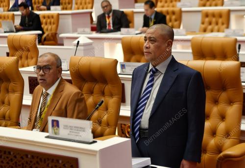 DATUK SERI SAARANI MOHAMAD