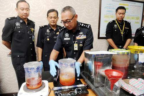 PK02_05052016_POLIS_PERAK
