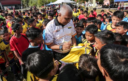 KHAIRUDIN ABU HANIPAH