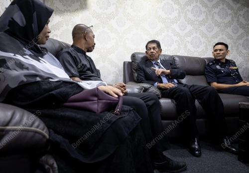 DATUK MEOR CHEK HUSSIEN MAHAYUDDIN