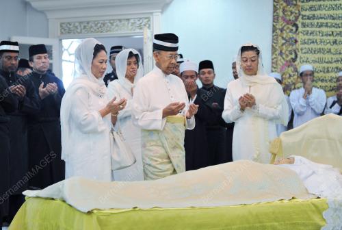 RAJA MUZWIN RAJA ARIFF SHAH