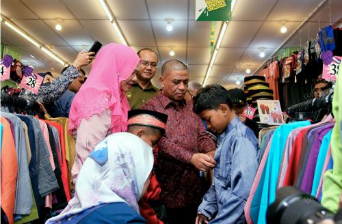 DATUK SERI SAARANI MOHAMAD