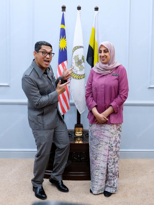 DATUK SERI AHMAD FAIZAL AZUMU