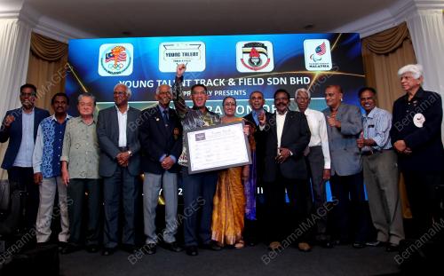 DATUK SERI AHMAD FAIZAL AZUMU