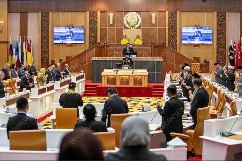 DEWAN NEGERI KE-15