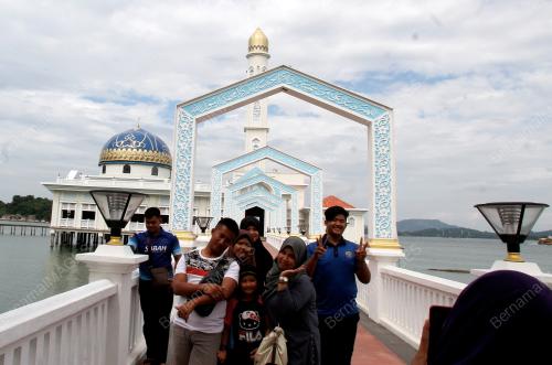 PANGKOR PULAU BEBAS CUKAI