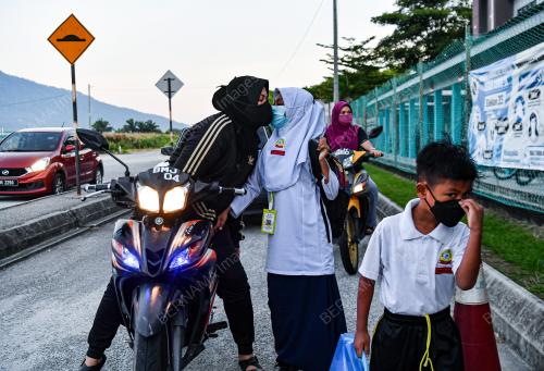 SESI_PERSEKOLAHAN