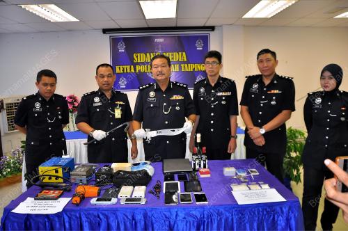 PK02_10042018_POLIS