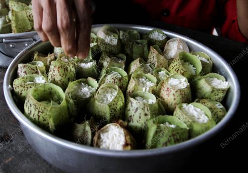 LEMANG PERIUK KERA