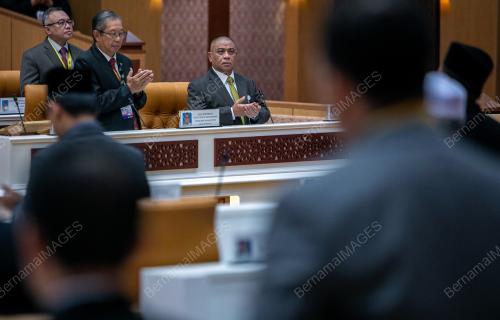 DATUK SERI SAARANI MOHAMAD