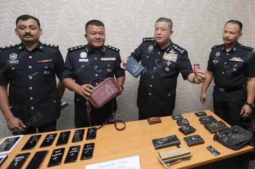 DATUK AZIZI MAT ARIS