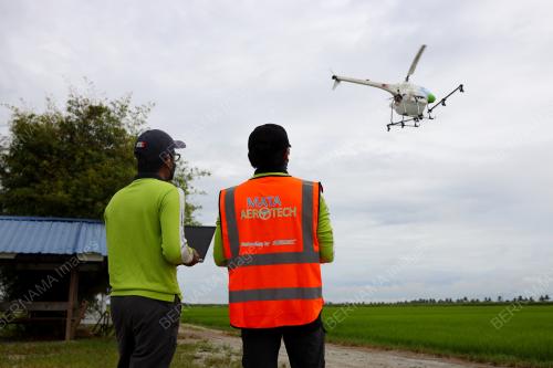 DRON_SAWAH