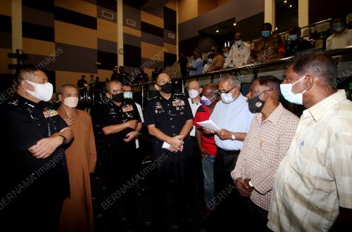 DATUK MIOR FARIDALATHRASH WAHID