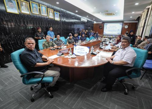DATUK SERI SAIFUDDIN NASUTION ISMAIL