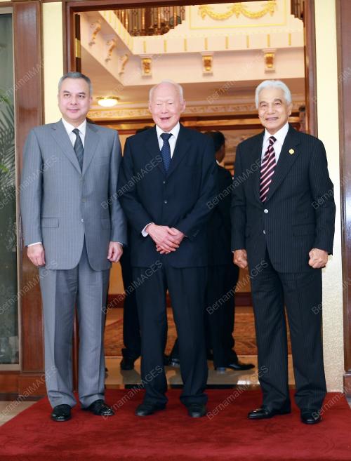 SULTAN AZLAN SHAH