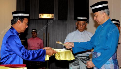 PK02_12062014_ZAKAT