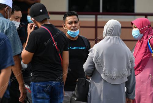 MOHD ZAKRI MAT ISA